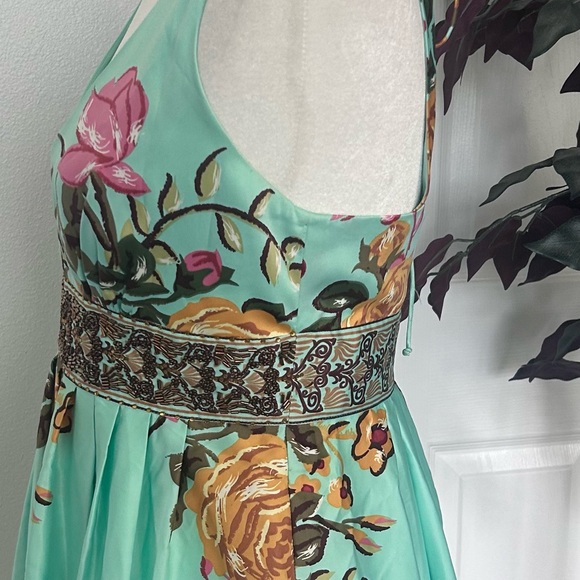 FOREVER21 Floral Peplum Blouse size Medium
#106 - Picture 7 of 13